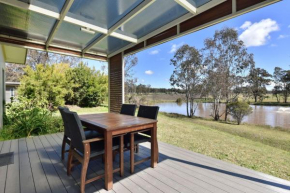 Ironbark Villa 3